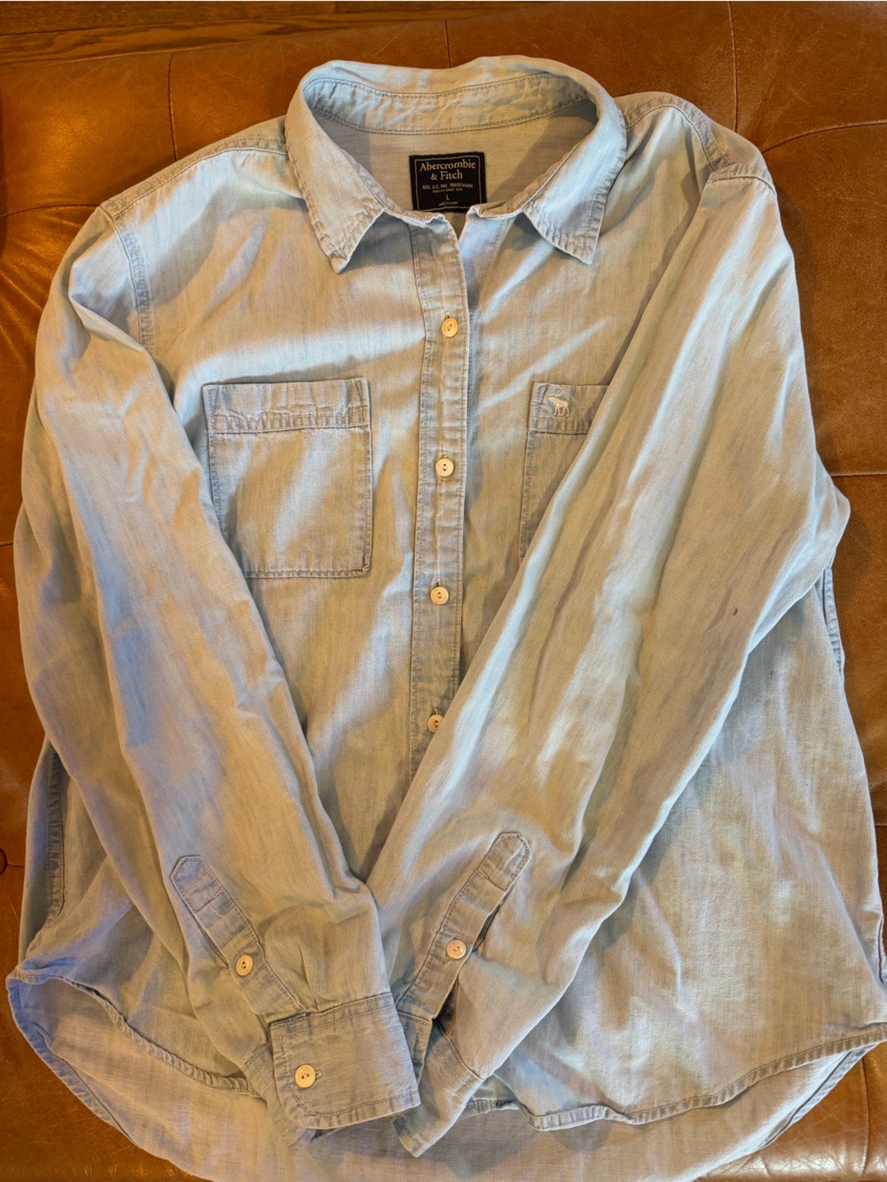 Abercrombie women’s chambray shirt - 100% Cotton